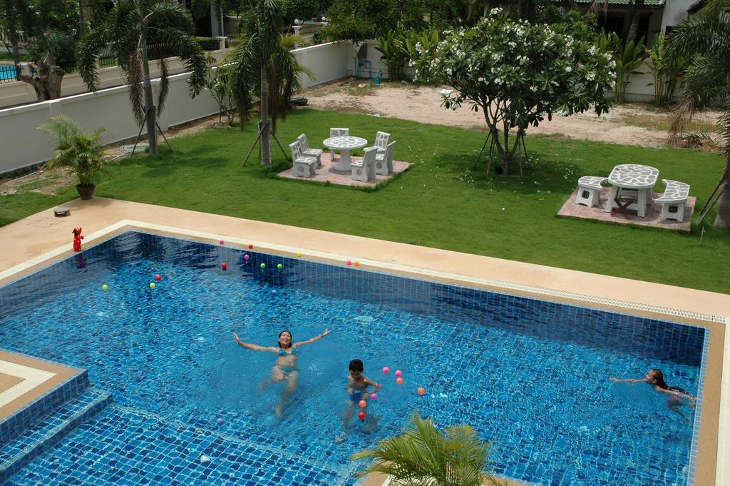 East Shore Pattaya Resort Nong Prue Экстерьер фото